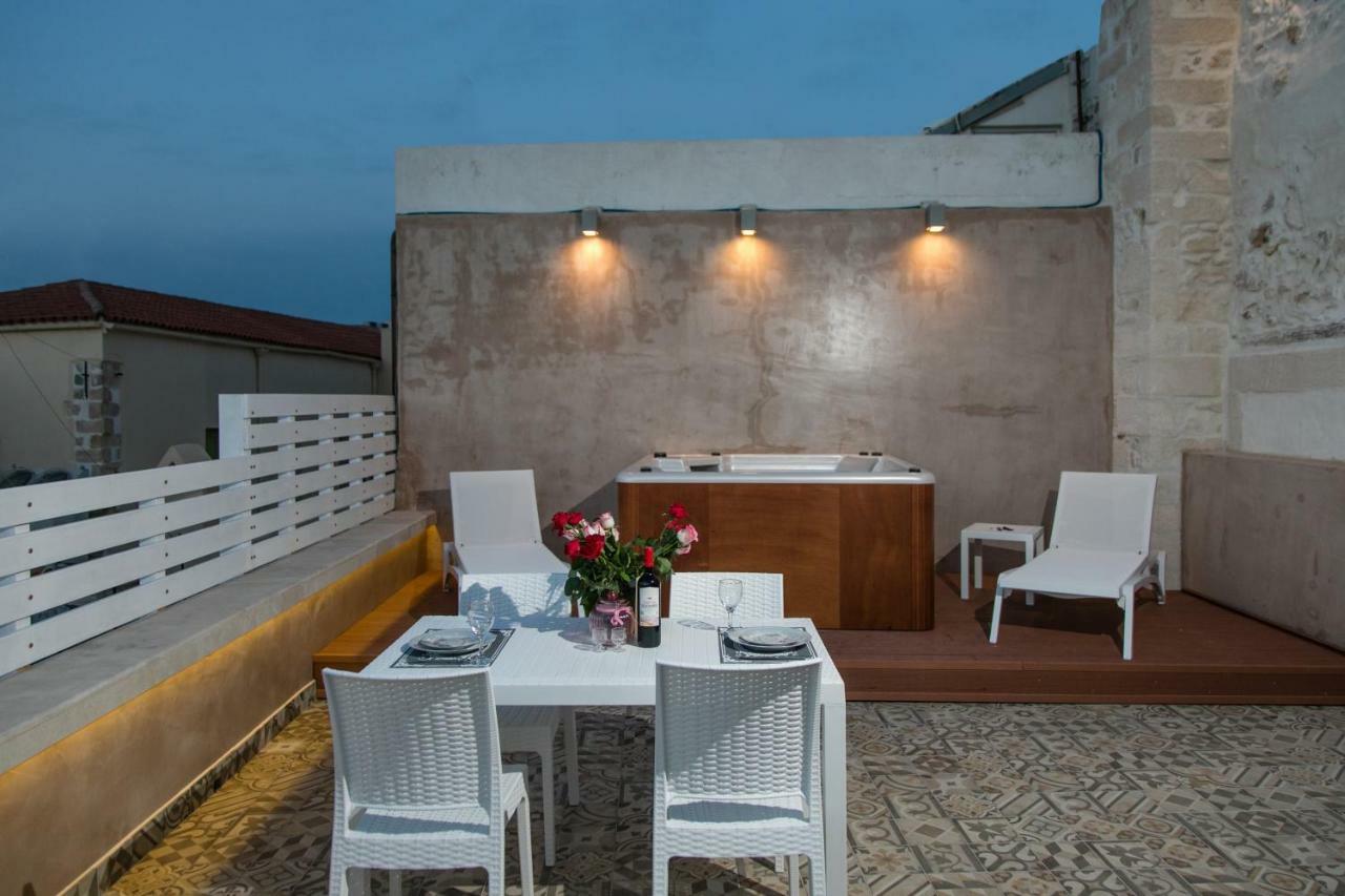 Jacuzzi Suite In The Heart Of Oldtown Rethymno  Exterior photo